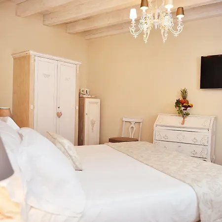 Bed & Breakfast Maison Resola - & Breakfast Borghetto (Verona)