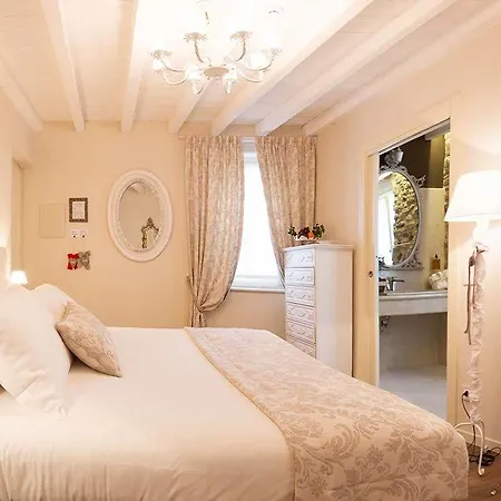 Maison Resola - & Breakfast 4*