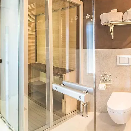 Bed & Breakfast Maison Resola - & Breakfast 4*