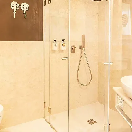 Bed & Breakfast Maison Resola - & Breakfast