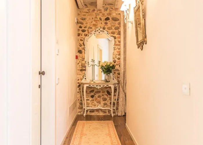 Maison Resola - & Breakfast 4*
