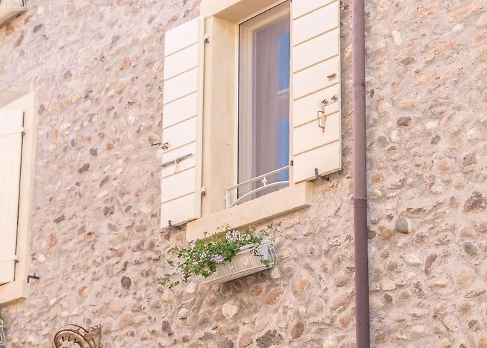 Maison Resola - & Breakfast 4*