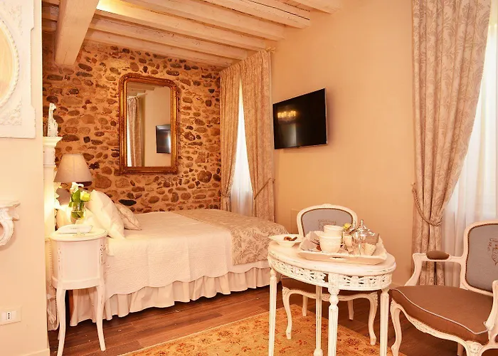 Maison Resola - & Breakfast