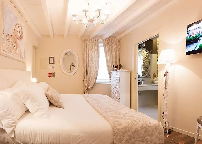 Maison Resola - & Breakfast 4*